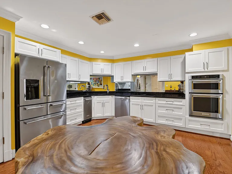 1300 Army Navy Dr #Penthouse 3 — Photo 2