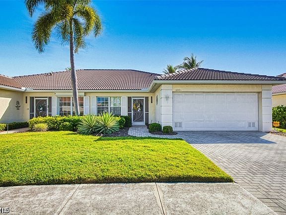 2nd image of 13971 Reflection Lakes Dr