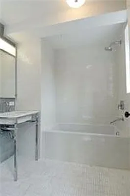 Rented by KG Properties | media 36