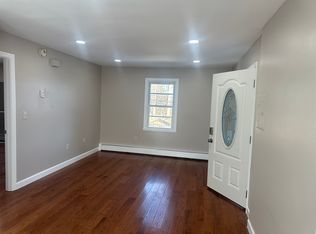 129 Barn Hill Rd #2, Monroe, CT 06468