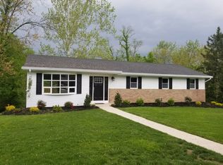 2114 Sycamore Dr, Harrisburg, PA 17112