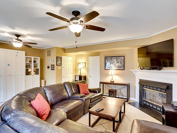 5th image of 12138 Derriford Ct