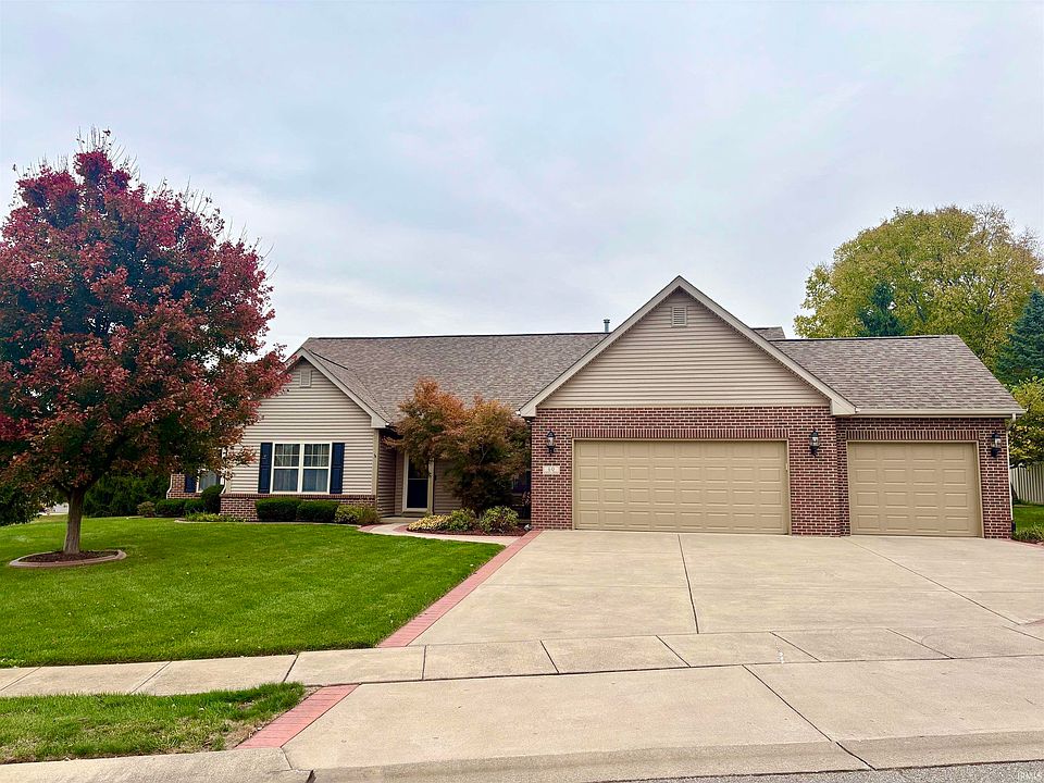 1st image of 60 Canyon Creek Ct