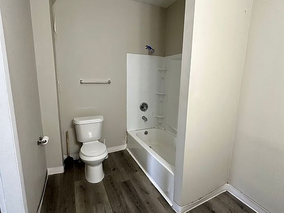 5th image of 1308-1310 Buhrer Ave