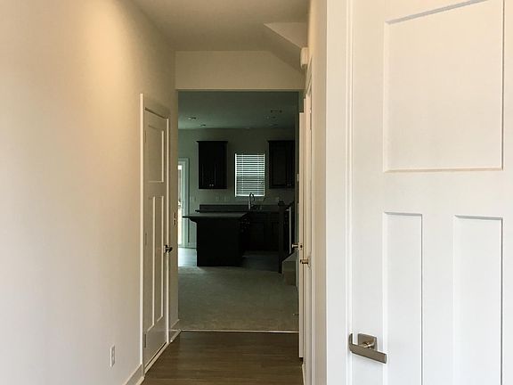 Hallway to the Kitchen/Family room