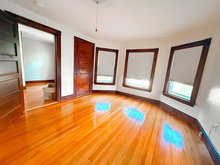 3 Elm St #2 — Photo 7
