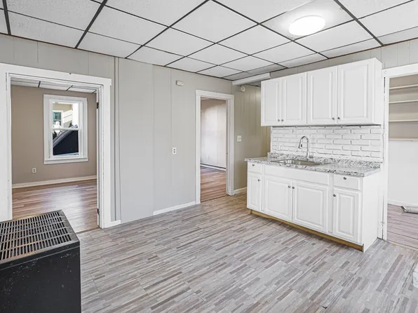 11 Winslow Street, 11 Winslow St #1L, Worcester, MA 01609
