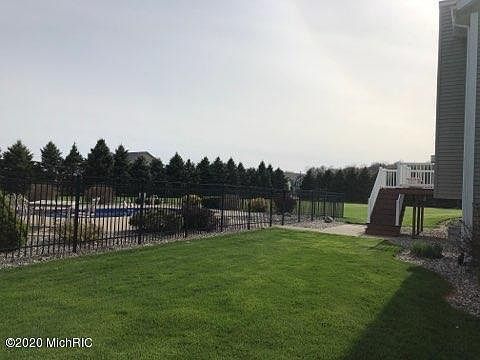 4th image of 5529 Bel Shore Ln