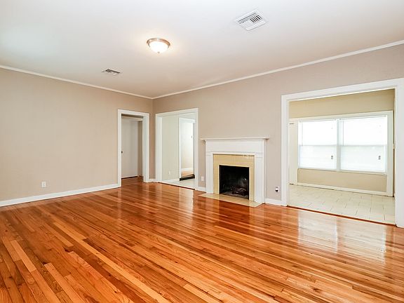 4th image of 1371 Hibiscus St
