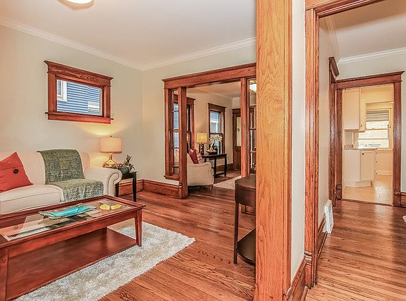 4th image of 125 N Taylor Ave