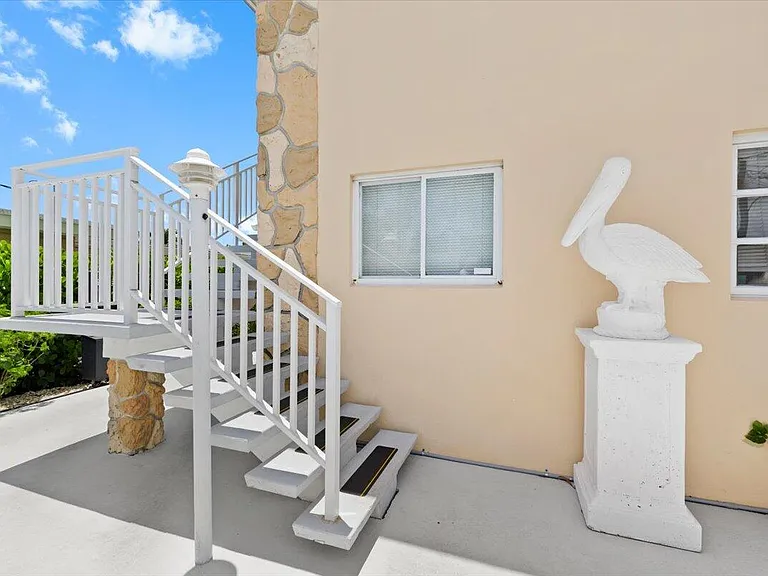 1905 Lake Worth Rd — Photo 14