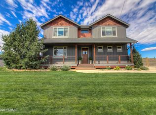 712 S 96th Ave, Yakima, WA 98908