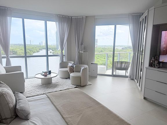 5th image of 17111 Biscayne Blvd Unit 1006