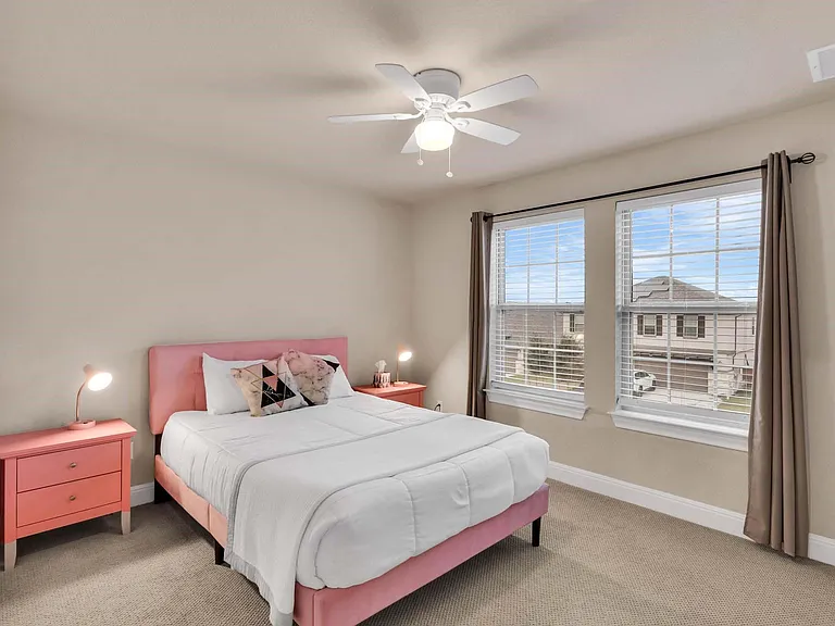 129 Birkshire Dr — Photo 34