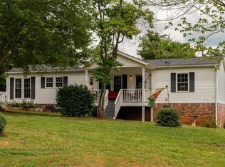 1030 Cliff View Dr, King, NC 27021