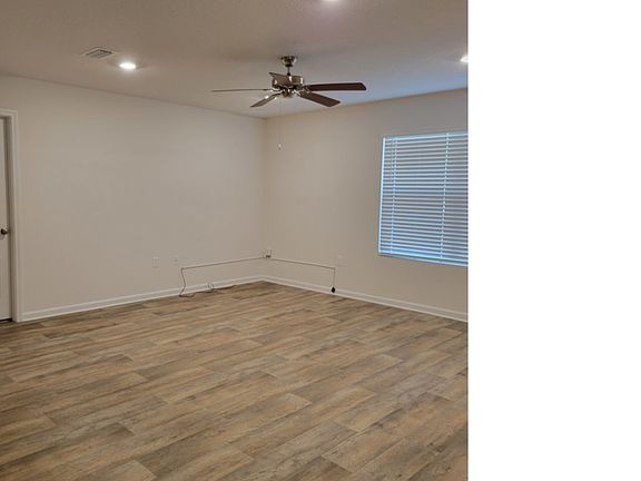 4th image of 7340 Lakeside Oak Ct
