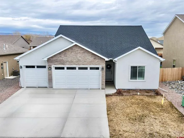 1422 Blue Creek Avenue, Montrose, CO 81401