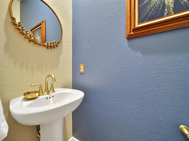 104 Red Cascade Ct — Photo 27
