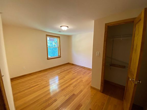5th image of 189 Washington St #3