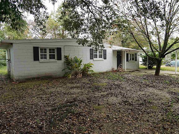3rd image of 108 Tennessee Dr