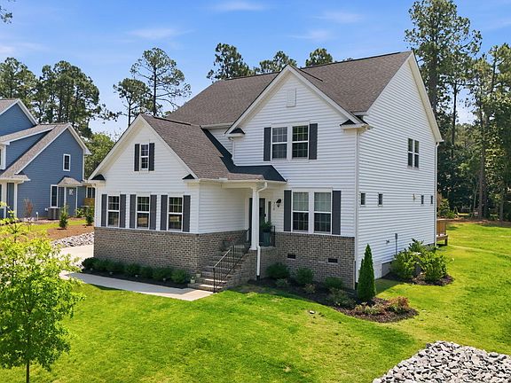 2nd image of 710 Hayworth Court