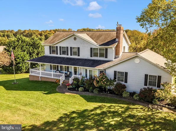 3125 Adams Dr, Hampstead, MD 21074