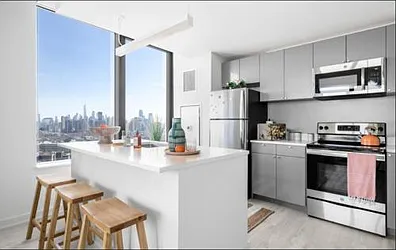 NYC Apartments With No Kitchens Still Have Expensive Rent