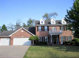 2500 N Fennchurch Way, Fayetteville, AR 72703