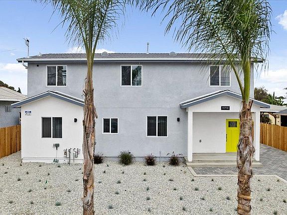 2nd image of 11712 Parmelee Ave