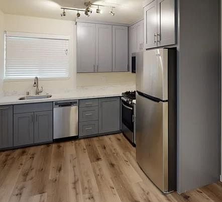 1st image of 1464 Jefferson St #2
