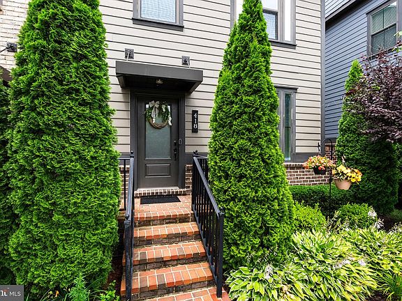 2nd image of 418 Redbridge St