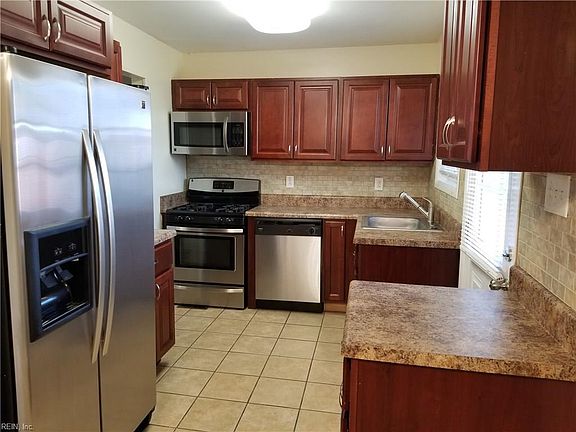 4th image of 1506 Ekstine Dr