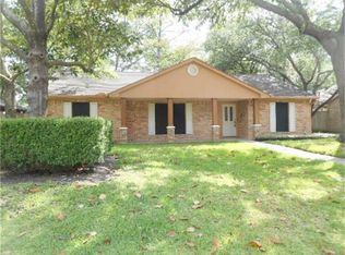 17327 Huntersglen Cir, Humble, TX 77396