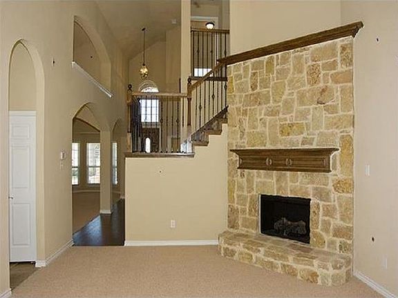 5th image of 1212 Yukon Dr