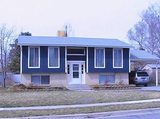 10198 S Mount View Dr, Sandy, UT 84070