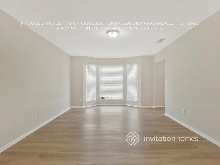 1141 Shady Creek Dr — Photo 4
