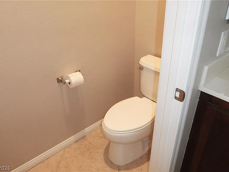 4054 Lower Saxon Ave — Photo 37