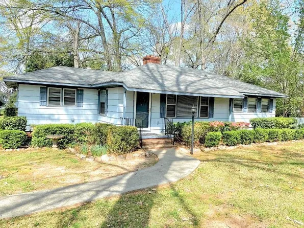 207 Hudson Dr, Washington, GA 30673