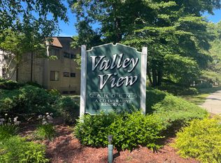 4 Secora Rd APT E3, Monsey, NY 10952