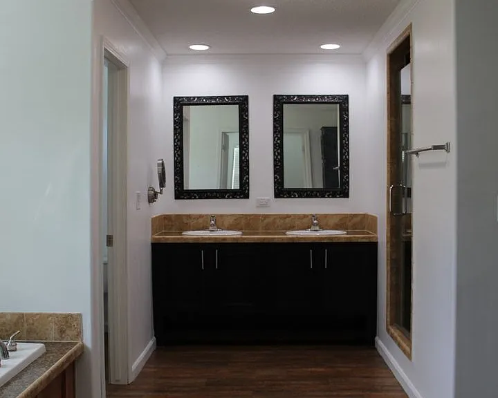 110 Fisher Dr — Photo 6