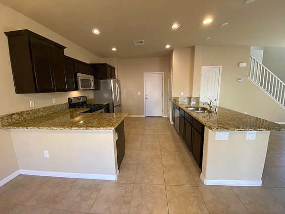 5th image of 10612 Agate Knoll Ln