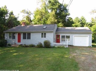47 Fairway Ln, Winthrop, ME 04364