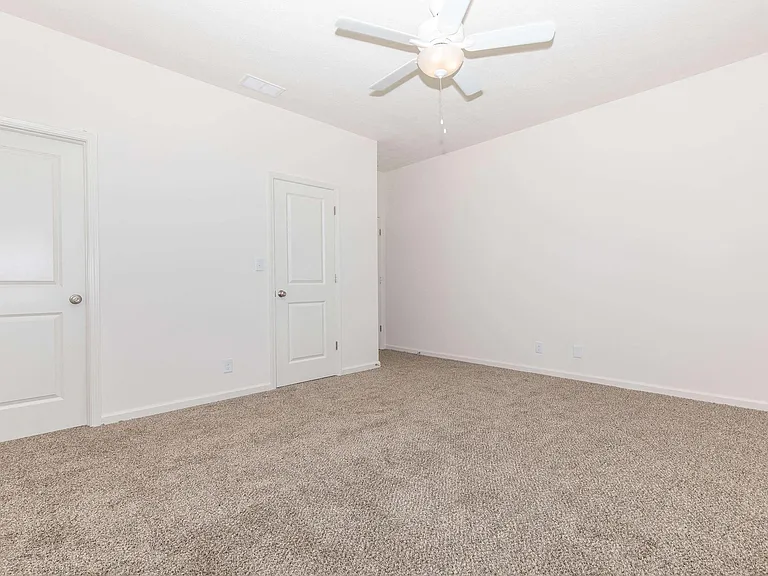 Avalon Bluffs — Photo 100