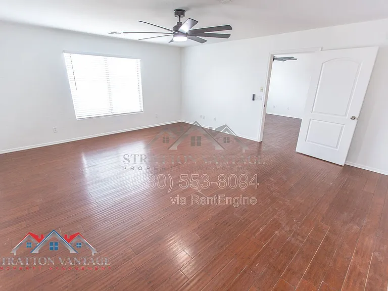 110 N Cholla St — Photo 52