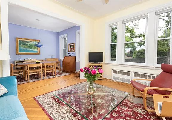 3rd image of 4404 6th Ave APT 1B