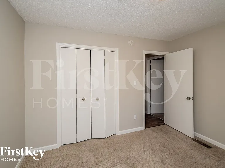26 Royal Coach Cir — Photo 9