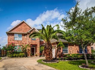 2706 Laguna Pointe Dr, Pearland, TX 77584