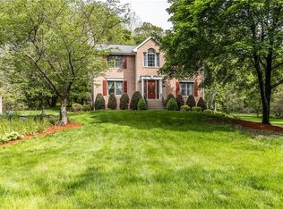 9507 Marymont Dr, Pittsburgh, PA