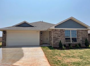 2708 NW 195th St, Edmond, OK 73012