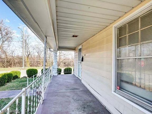 2nd image of 102 Harlan Ave